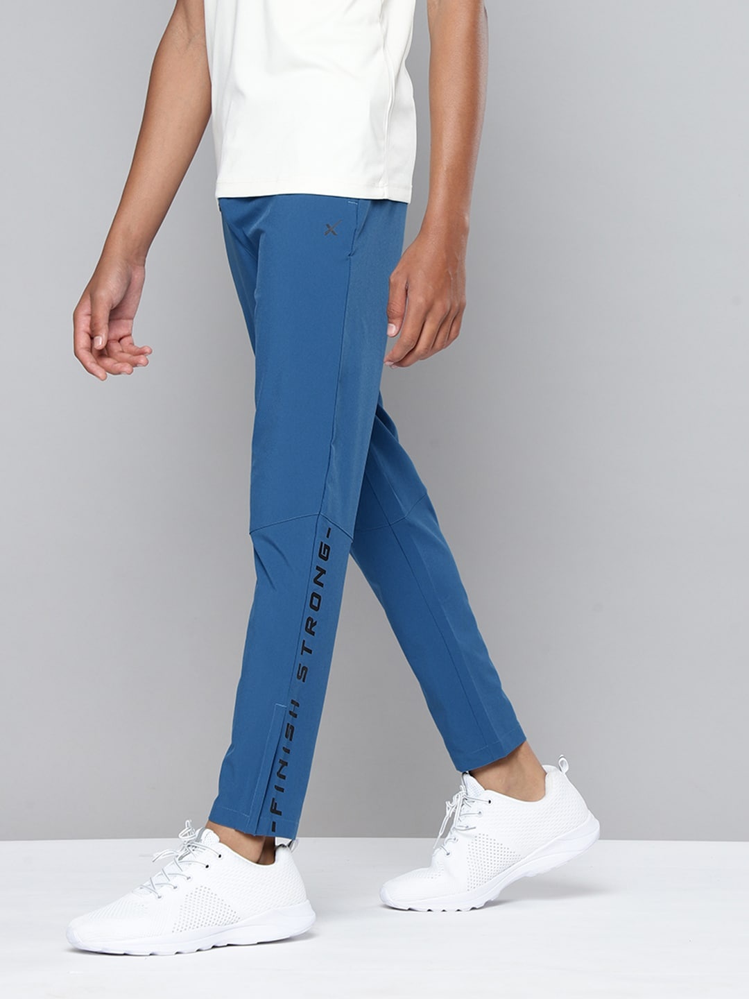 HRX By Hrithik Roshan U-17 Boys Mykonos Blue Slim Tapered Fit Rapid-Dry Active Track Pants
HRX By Hrithik Roshan U-17 Boys Mykonos Blue Slim Tapered Fit Rapid-Dry Active Track Pants