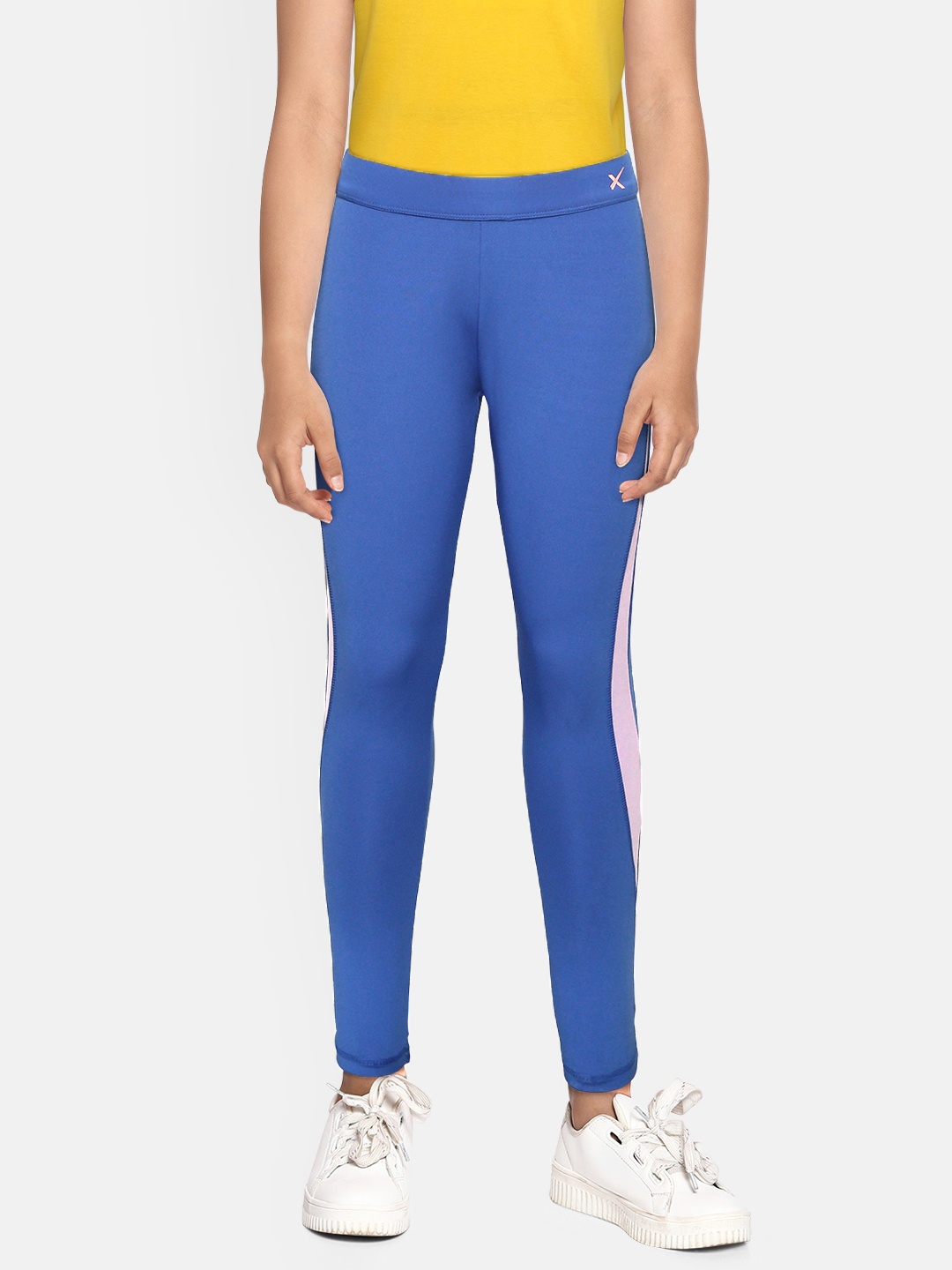 HRX By Hrithik Roshan U-17 Girls Stronge Blue Colourblock Regular Fit Lycra Rapid-Dry Antimicrobial Active Tights
HRX By Hrithik Roshan U-17 Girls Stronge Blue Colourblock Regular Fit Lycra Rapid-Dry Antimicrobial Active Tights