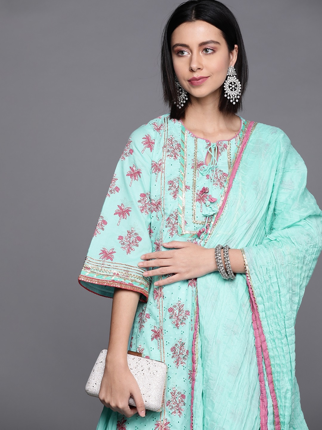 Biba Women Turquoise Blue & Pink Ethnic Printed Pure Cotton Kurta with Trousers & Dupatta
Biba Women Turquoise Blue & Pink Ethnic Printed Pure Cotton Kurta with Trousers & Dupatta