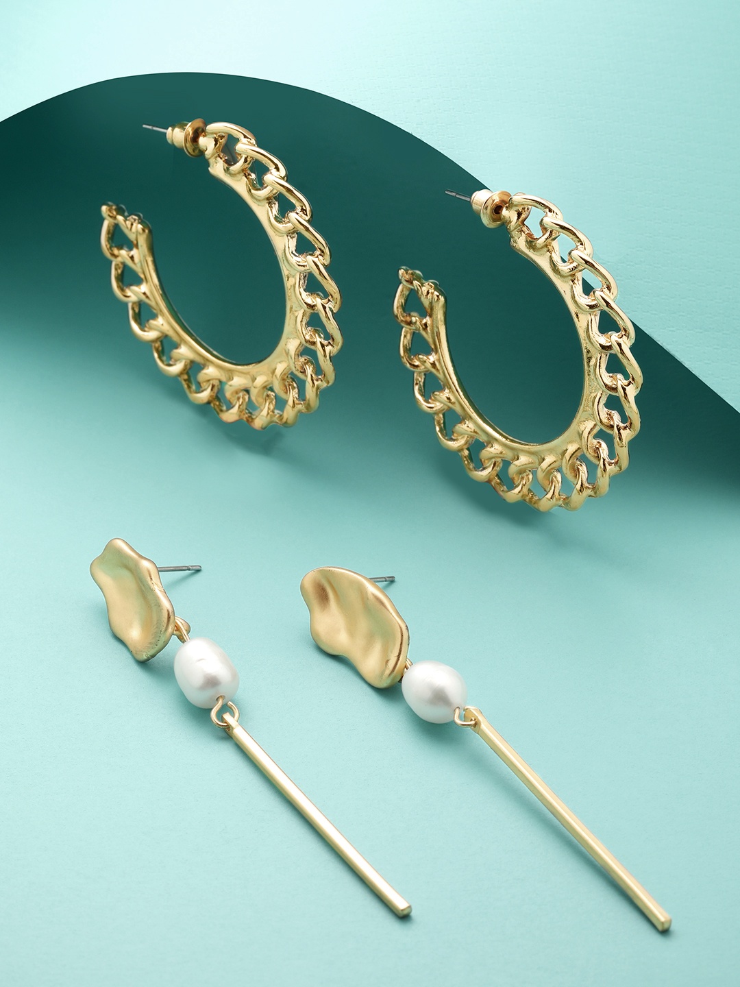 TOKYO TALKIES X rubans FASHION ACCESSORIES Set Of 2 Gold-Plated Contemporary Earrings
TOKYO TALKIES X rubans FASHION ACCESSORIES Set Of 2 Gold-Plated Contemporary Earrings