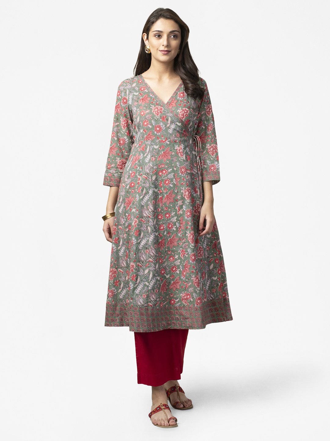 Fabindia Women Green & Pink Slim Fit Hand Block Printed Pure Cotton Angrakha A-Line Kurta
Fabindia Women Green & Pink Slim Fit Hand Block Printed Pure Cotton Angrakha A-Line Kurta