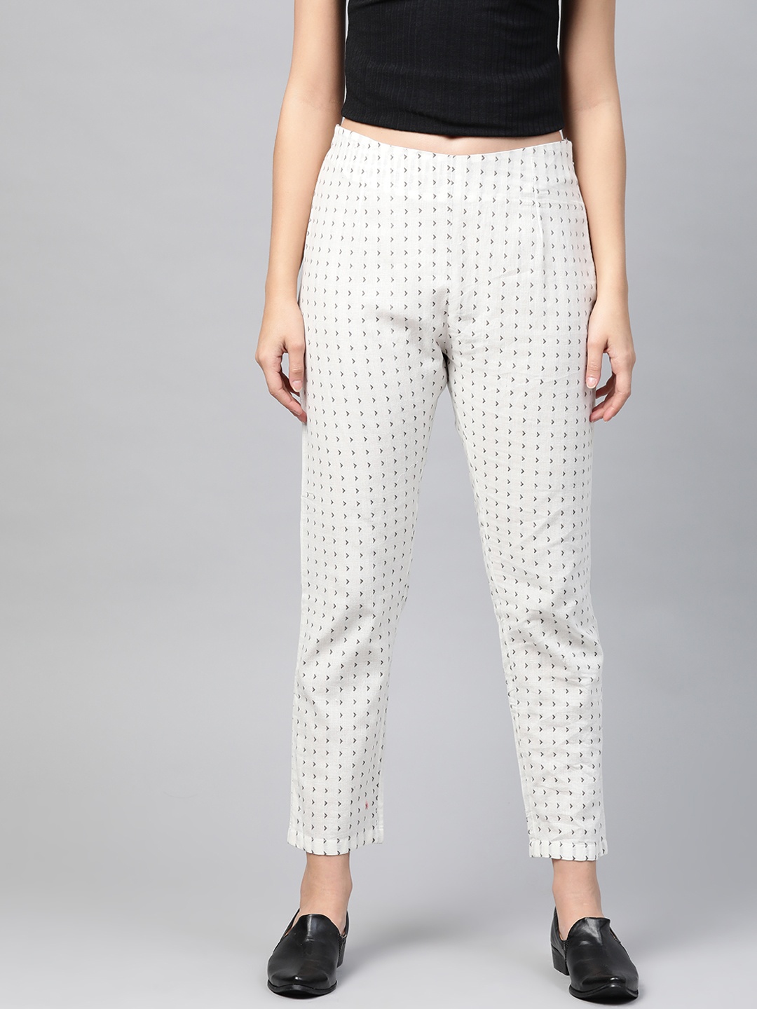 PINKSKY Women White Smart Slim Sustainable Self Design Handloom Cropped Cigarette Trousers
PINKSKY Women White Smart Slim Sustainable Self Design Handloom Cropped Cigarette Trousers