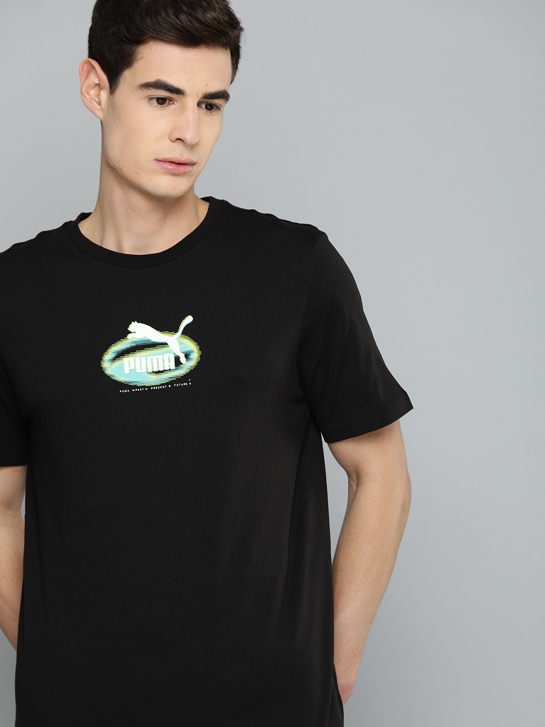 Puma Men Black Solid Logo Play Round Neck Pure Cotton T-shirt With Printed Detailing
Puma Men Black Solid Logo Play Round Neck Pure Cotton T-shirt With Printed Detailing