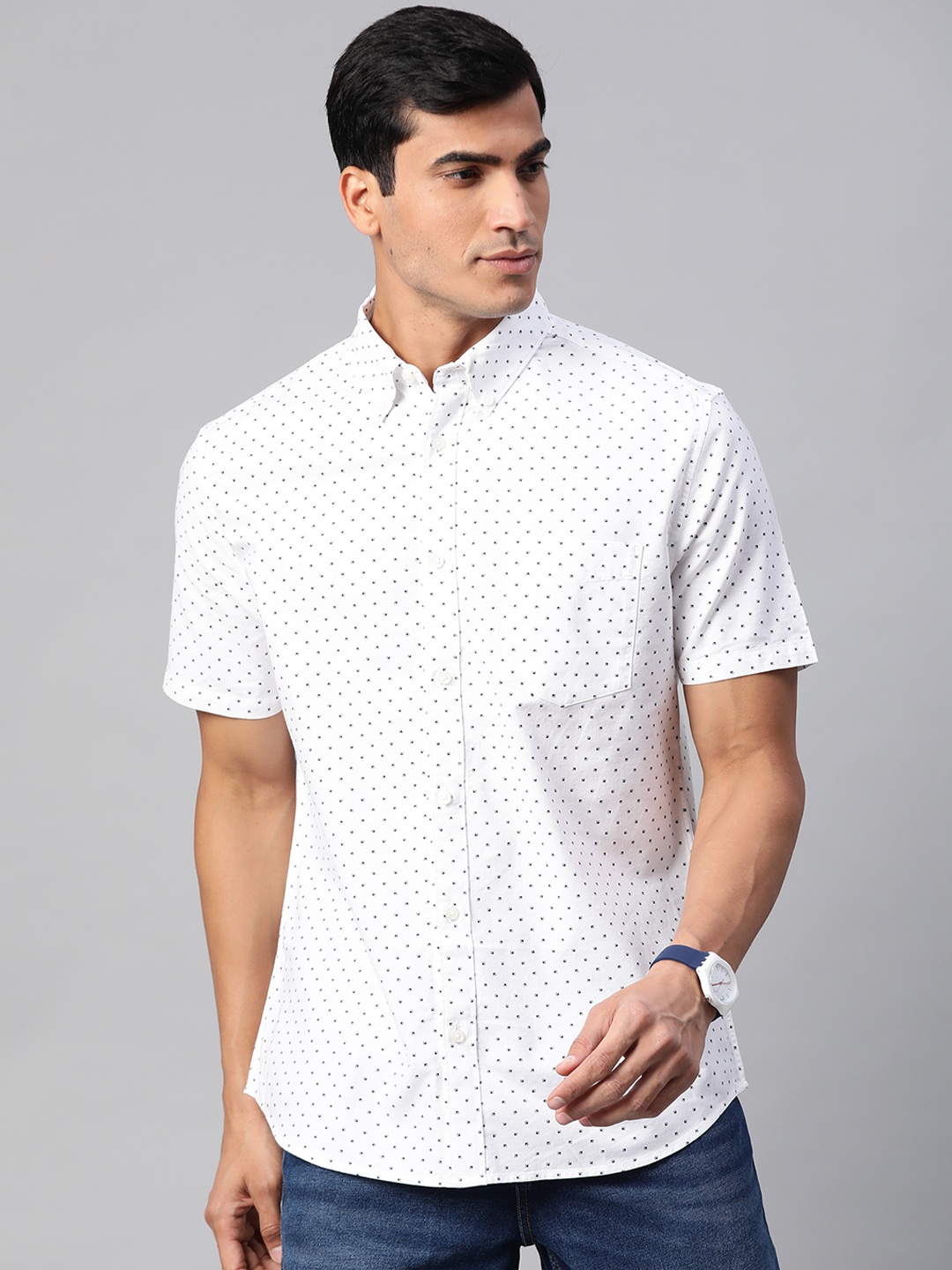 Marks & Spencer Men White & Navy Blue Regular Fit Printed Pure Cotton Smart Casual Shirt
Marks & Spencer Men White & Navy Blue Regular Fit Printed Pure Cotton Smart Casual Shirt