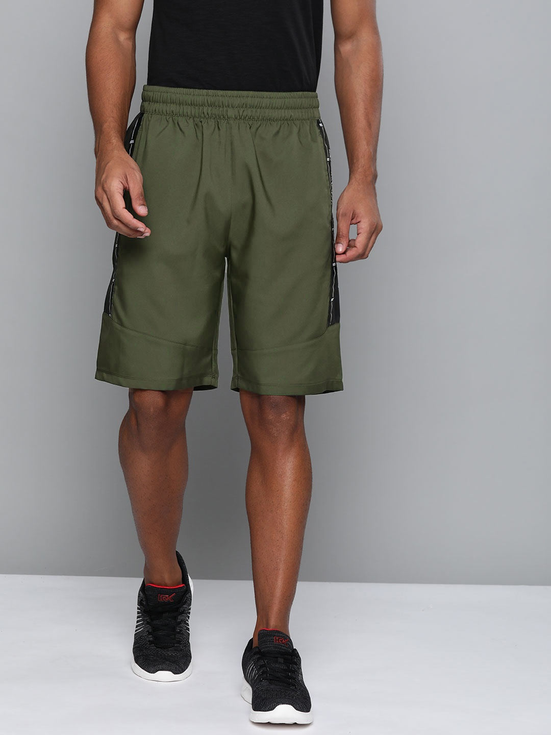 HRX By Hrithik Roshan Men Kombu Green , Jet Black Colourblock Regular Fit Mid-Rise Rapid-Dry Antimicrobial Training Shorts, Olive
HRX By Hrithik Roshan Men Kombu Green , Jet Black Colourblock Regular Fit Mid-Rise Rapid-Dry Antimicrobial Training Shorts, Olive