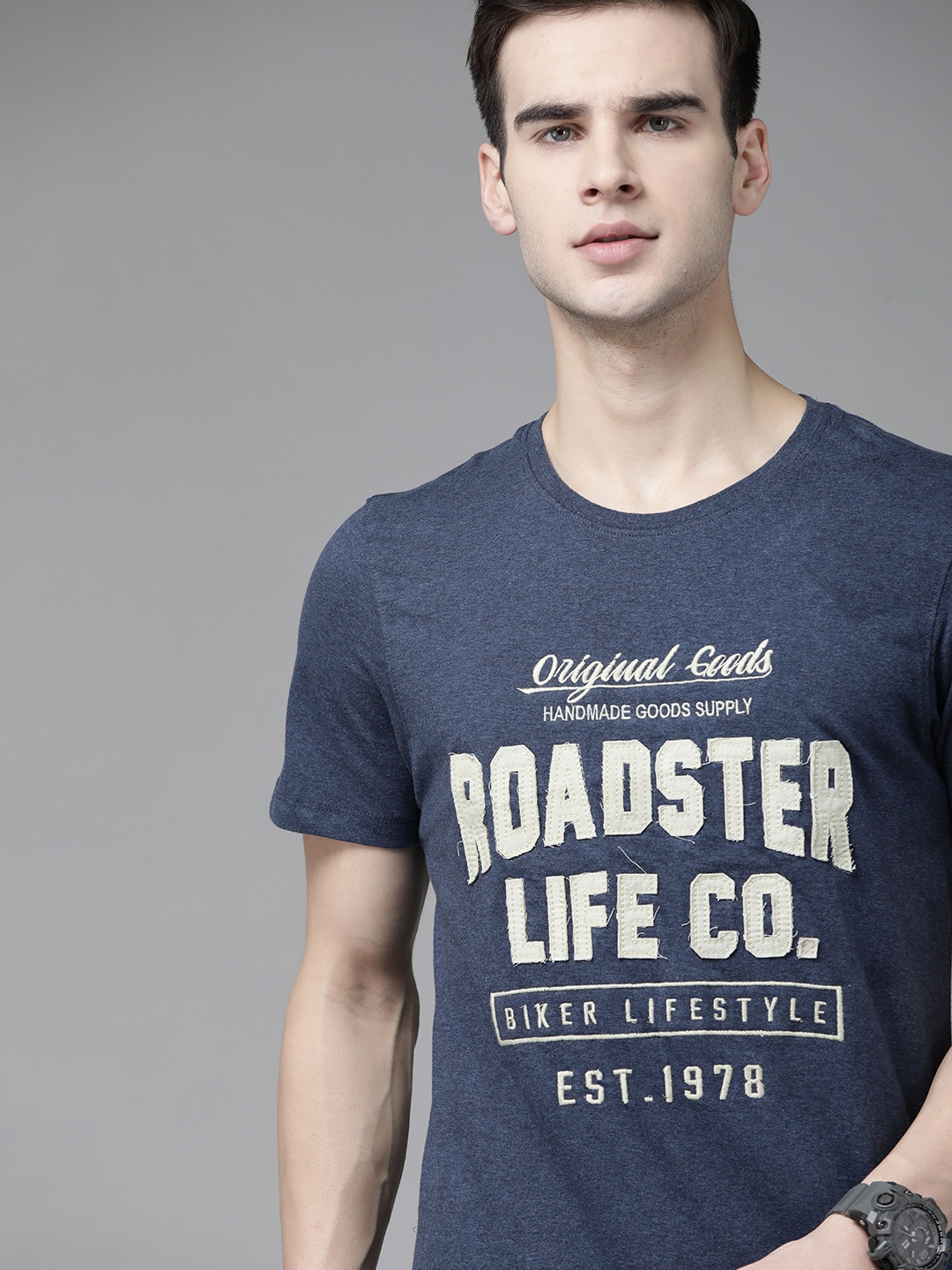 The Roadster Lifestyle Co Men Navy Blue Beige Typography Printed Pure Cotton Applique Pure Cotton T-shirt
The Roadster Lifestyle Co Men Navy Blue Beige Typography Printed Pure Cotton Applique Pure Cotton T-shirt