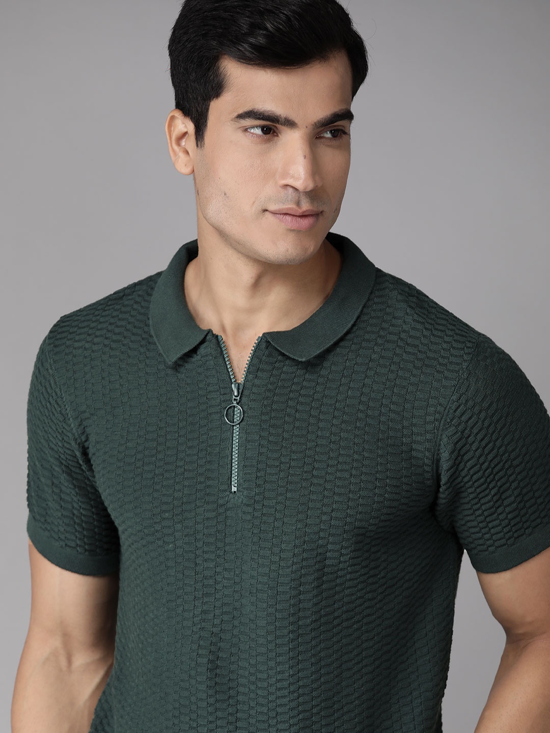 The Roadster Lifestyle Co Men Green Geometric Self Design Pure Cotton Polo Collar Pure Cotton T-shirt
The Roadster Lifestyle Co Men Green Geometric Self Design Pure Cotton Polo Collar Pure Cotton T-shirt