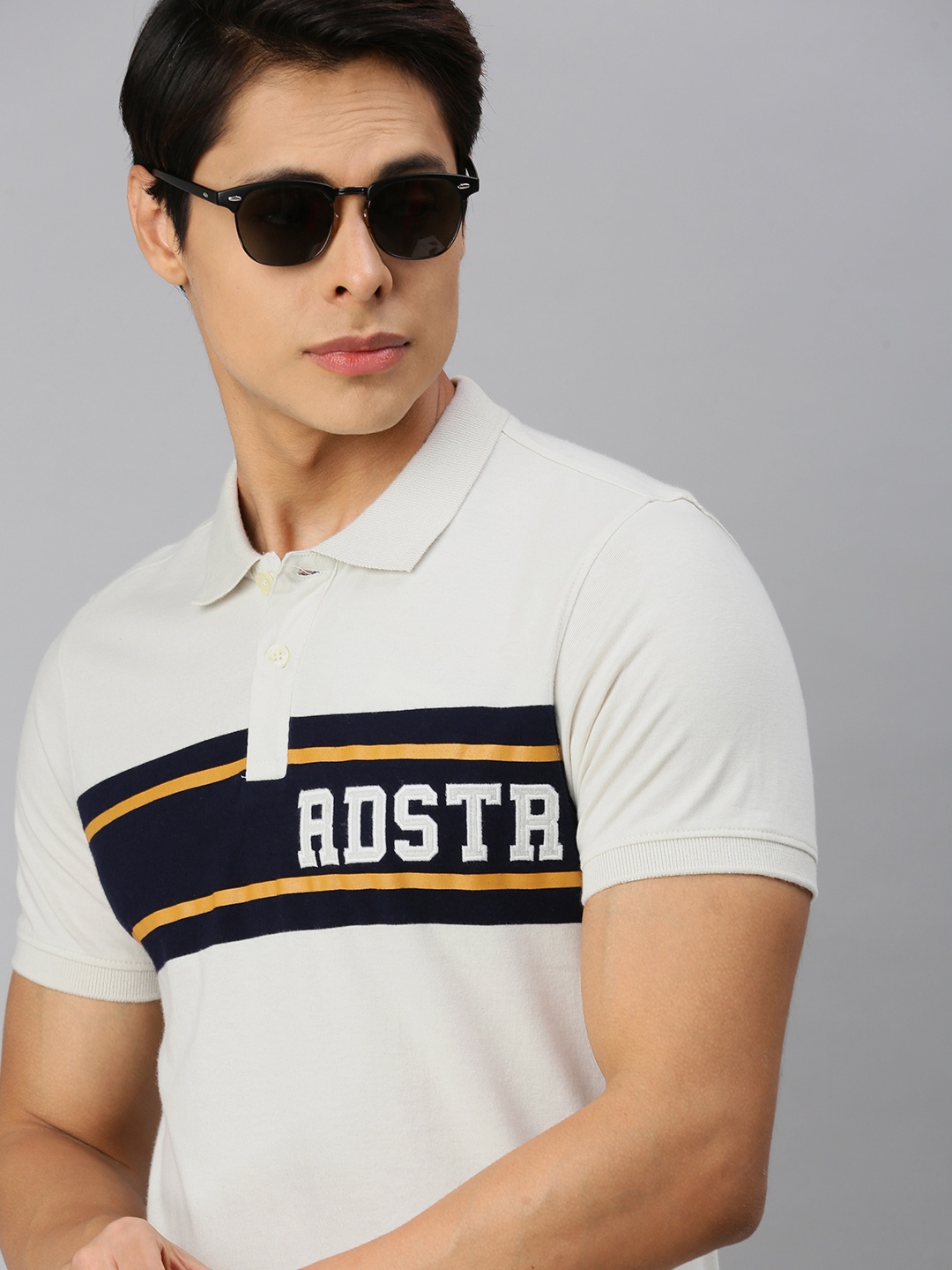 The Roadster Lifestyle Co Men White Black Brand Logo Printed Polo Collar Pure Cotton T-shirt
The Roadster Lifestyle Co Men White Black Brand Logo Printed Polo Collar Pure Cotton T-shirt