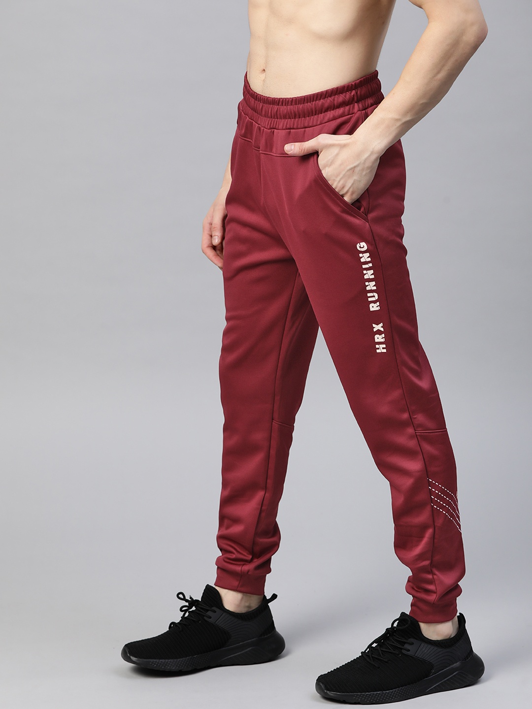 HRX By Hrithik Roshan Men Burgendy Typographic Slim Fit Mid-Rise Rapid-Dry Running Joggers, Burgundy
HRX By Hrithik Roshan Men Burgendy Typographic Slim Fit Mid-Rise Rapid-Dry Running Joggers, Burgundy