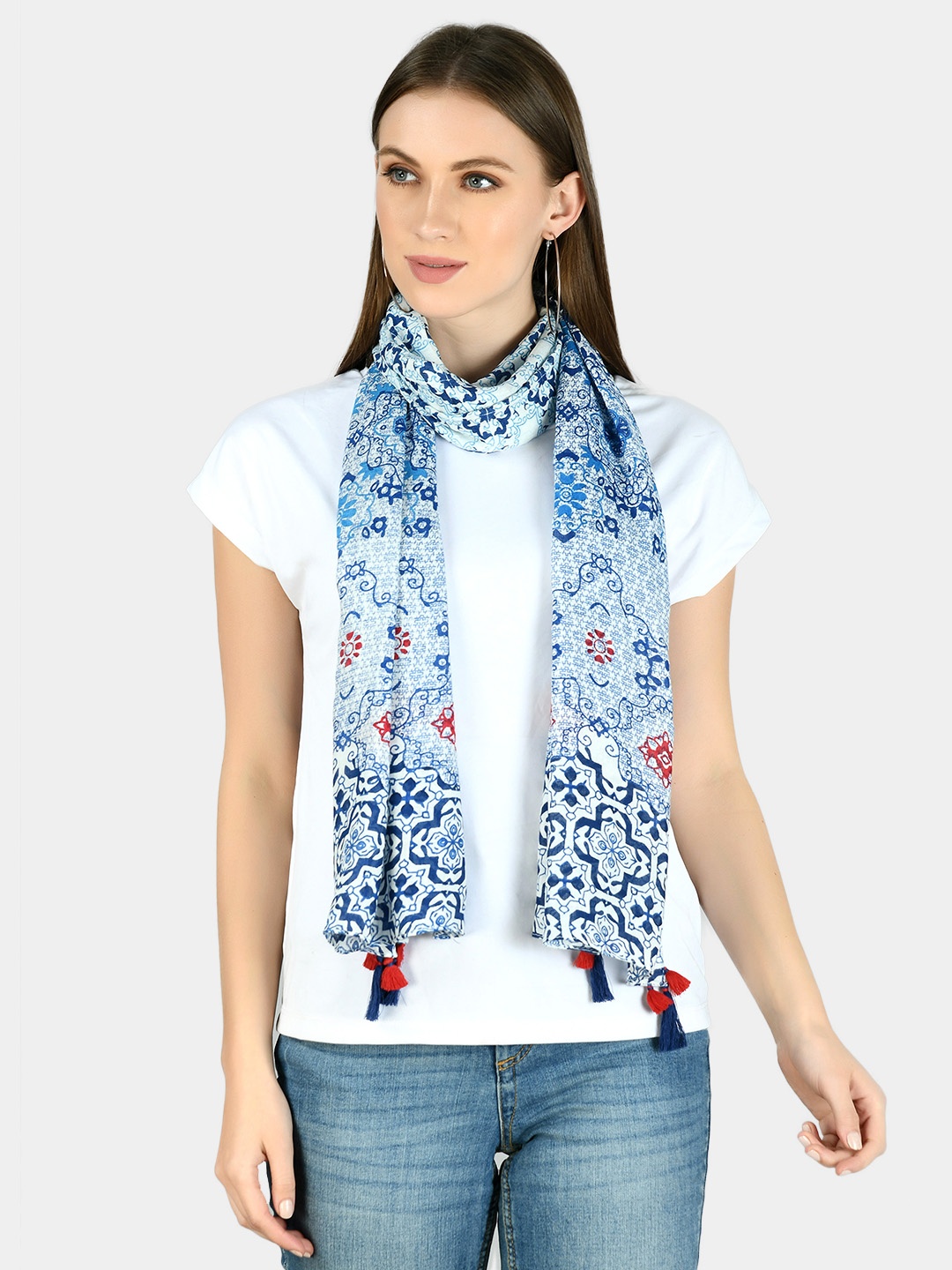 Aditi Wasan Women White & Blue Printed Stole