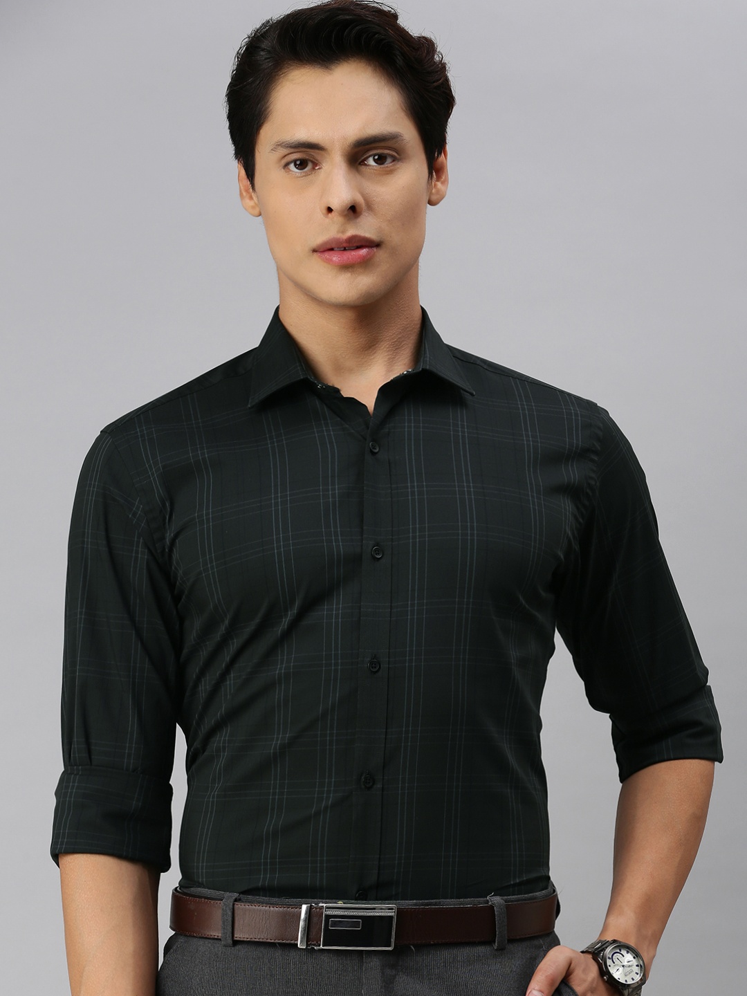 Park Avenue Men Black Slim Fit Checked Formal Shirt