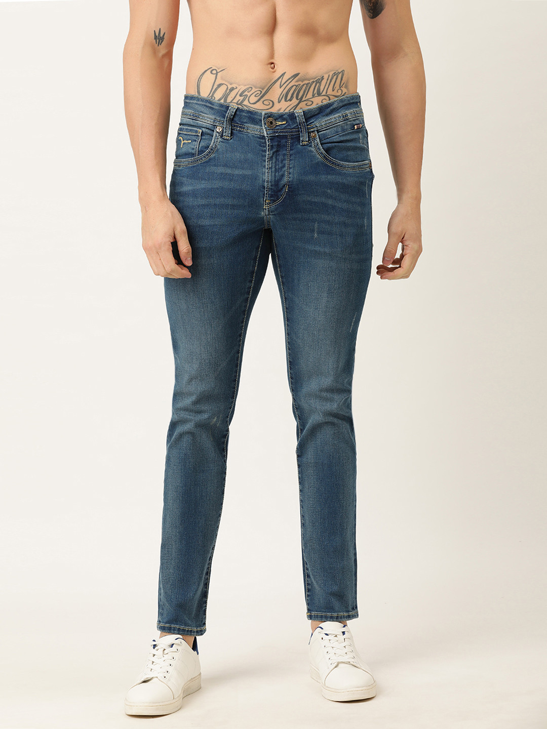 Flying Machine Men Blue Skinny Jackson Fit Mid-Rise Mildly Distressed Stretchable Jeans
Flying Machine Men Blue Skinny Jackson Fit Mid-Rise Mildly Distressed Stretchable Jeans