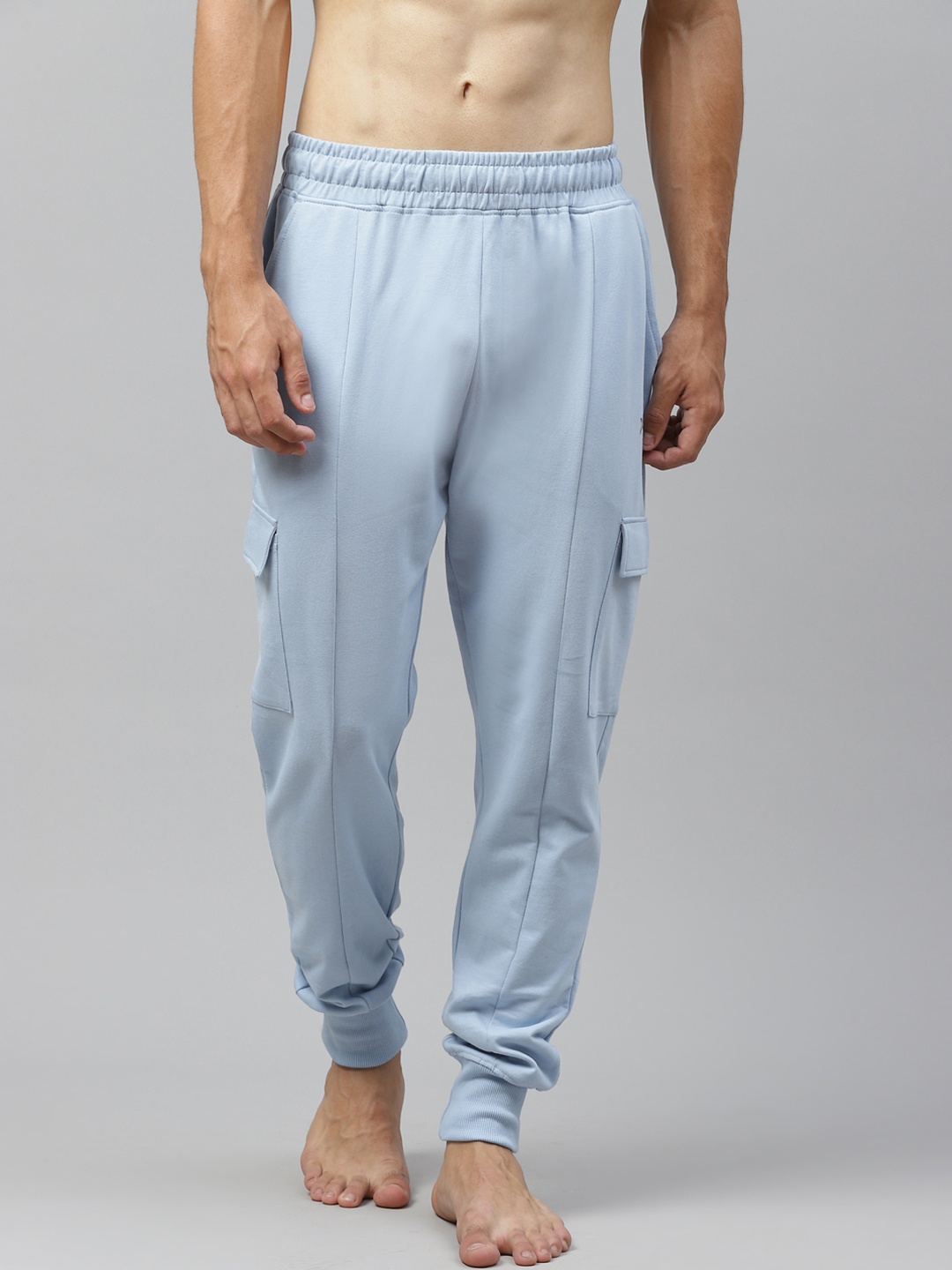 HRX By Hrithik Roshan Men Good Grey Solid Regular Fit Organic Cotton Bio-Wash Yoga Joggers, Blue
HRX By Hrithik Roshan Men Good Grey Solid Regular Fit Organic Cotton Bio-Wash Yoga Joggers, Blue