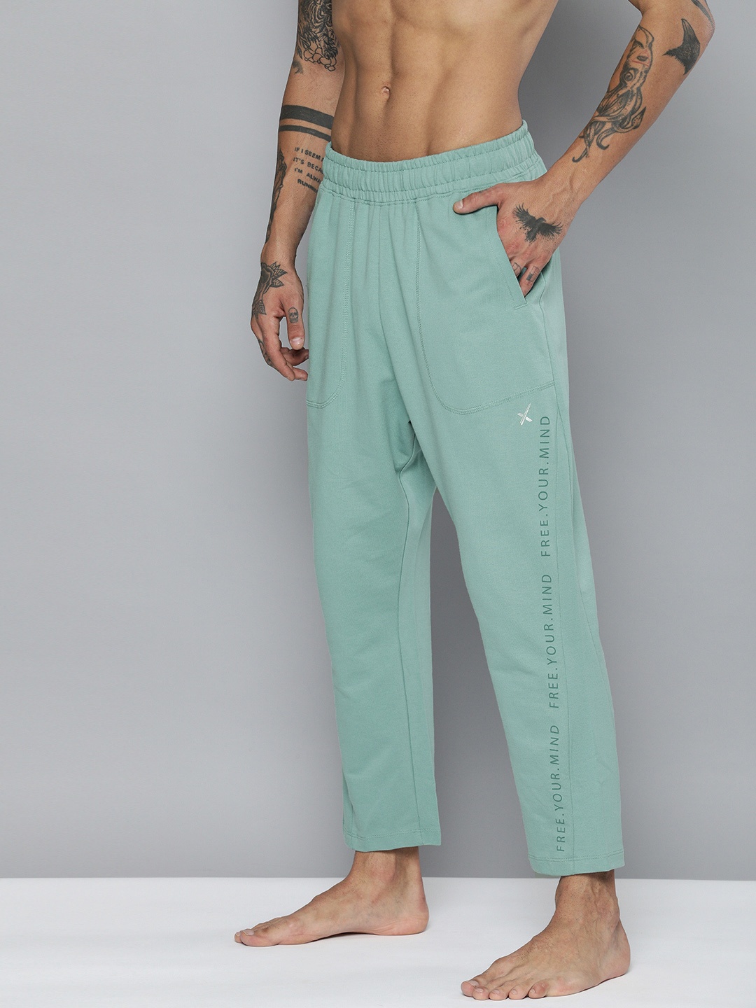HRX By Hrithik Roshan Men Aquifier Solid Oversized Organic Cotton Yoga Sustainable Track Pants, Blue
HRX By Hrithik Roshan Men Aquifier Solid Oversized Organic Cotton Yoga Sustainable Track Pants, Blue