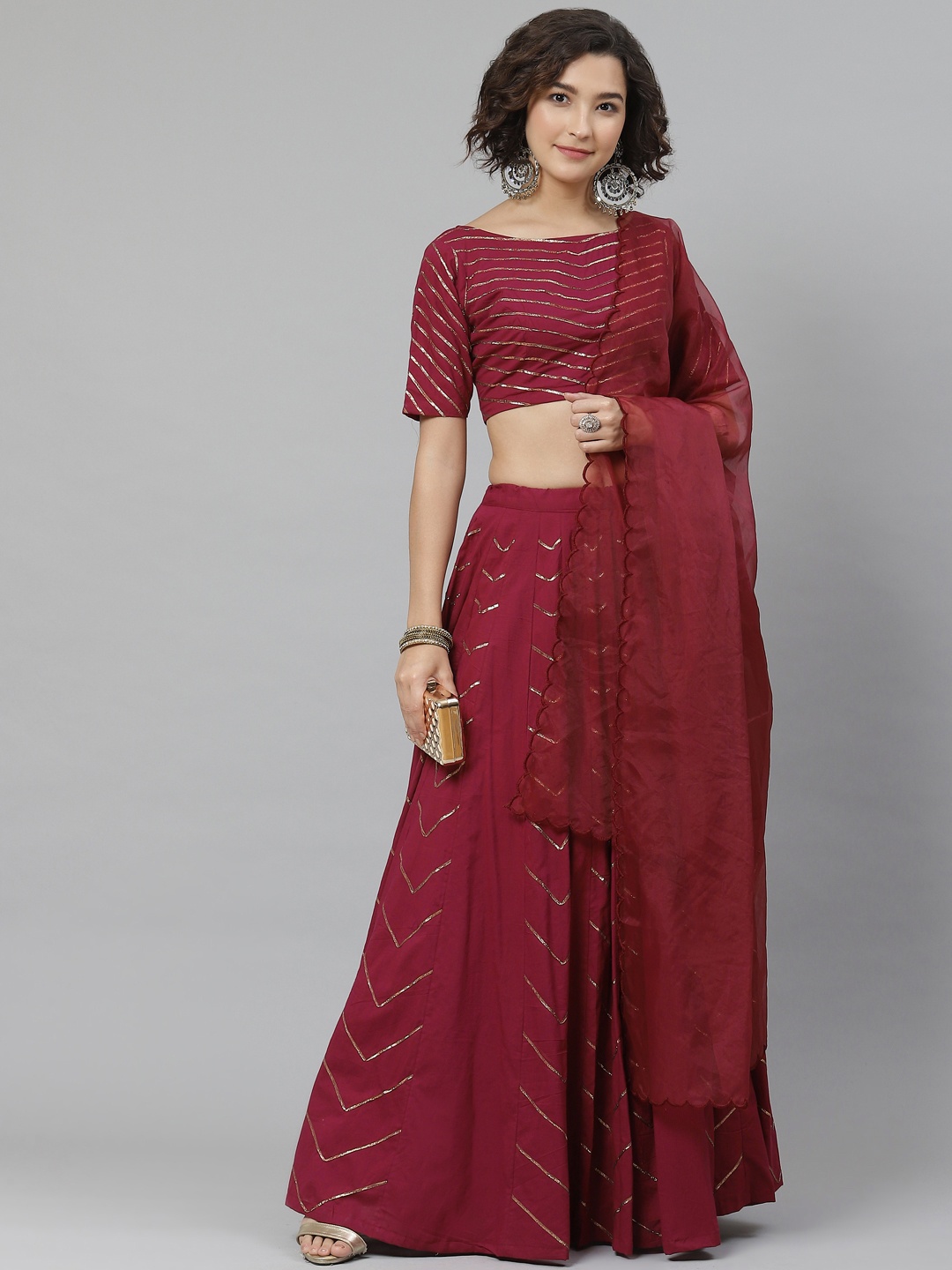 Lavanya The Label Maroon & Golden Gotta Patti Ready to Wear Lehenga & Blouse with Dupatta
Lavanya The Label Maroon & Golden Gotta Patti Ready to Wear Lehenga & Blouse with Dupatta
