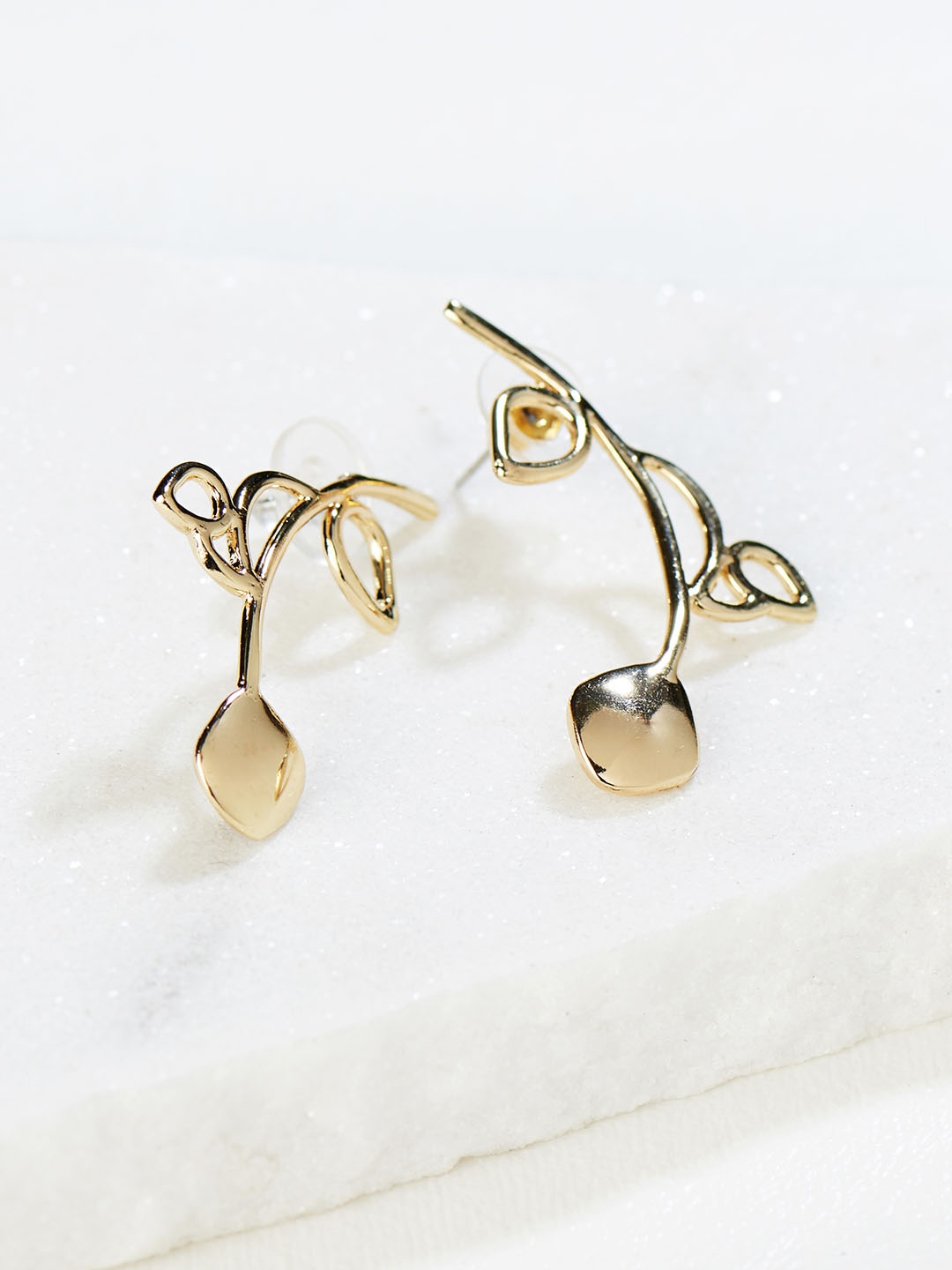 Runway Ritual Gold-Plated Floral Drop Earrings
