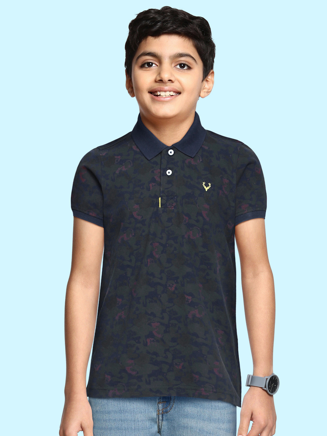 Allen Solly Junior Boys Navy Charcoal Grey Cotton Camouflage Printed Polo Collar Pure Cotton T-shirt, Navy blue
Allen Solly Junior Boys Navy Charcoal Grey Cotton Camouflage Printed Polo Collar Pure Cotton T-shirt, Navy blue