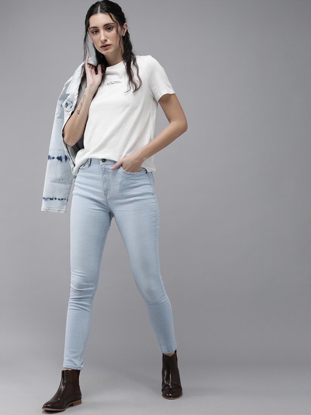 Roadster X Discovery Adventures Women Blue Super Skinny Fit Anti Microbial Finish Jeans
Roadster X Discovery Adventures Women Blue Super Skinny Fit Anti Microbial Finish Jeans