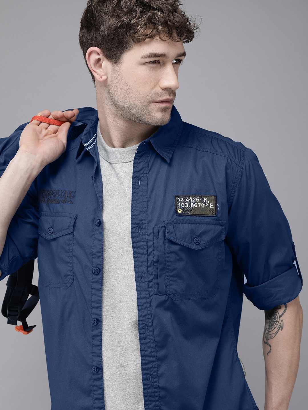 Roadster x Discovery Adventures Mens Blue Moisture Moisture Management Shirt with Spec Cleaner
Roadster x Discovery Adventures Mens Blue Moisture Moisture Management Shirt with Spec Cleaner