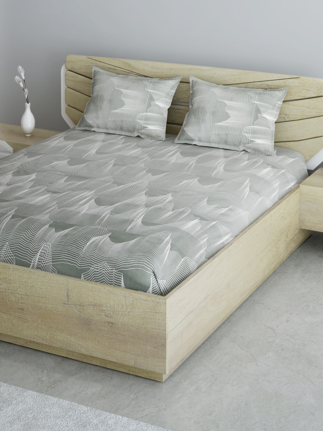 Aura Grey & White Abstract 144 TC 120 GSM Cotton 1 Queen Bedsheet with 2 Pillow Covers
Aura Grey & White Abstract 144 TC 120 GSM Cotton 1 Queen Bedsheet with 2 Pillow Covers
