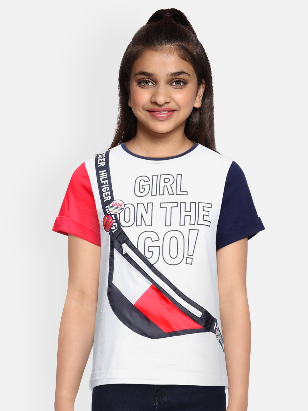 Tommy Hilfiger Girls White Navy Blue Printed Round Neck Pure Cotton T-shirt
Tommy Hilfiger Girls White Navy Blue Printed Round Neck Pure Cotton T-shirt