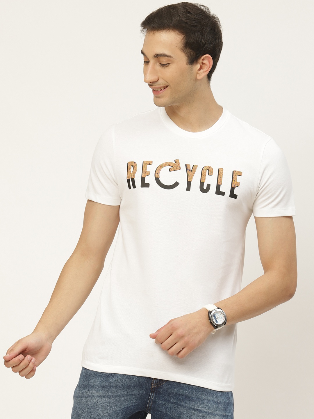 United Colors of Benetton Men White Pure Cotton Printed Round Neck Pure Cotton T-shirt
United Colors of Benetton Men White Pure Cotton Printed Round Neck Pure Cotton T-shirt