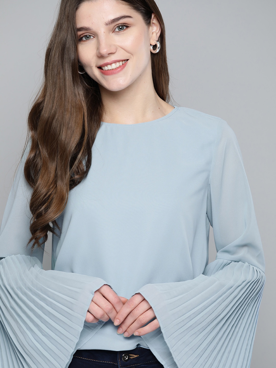 Mast & Harbour Blue Accordion Pleated Bell Sleeves Top
