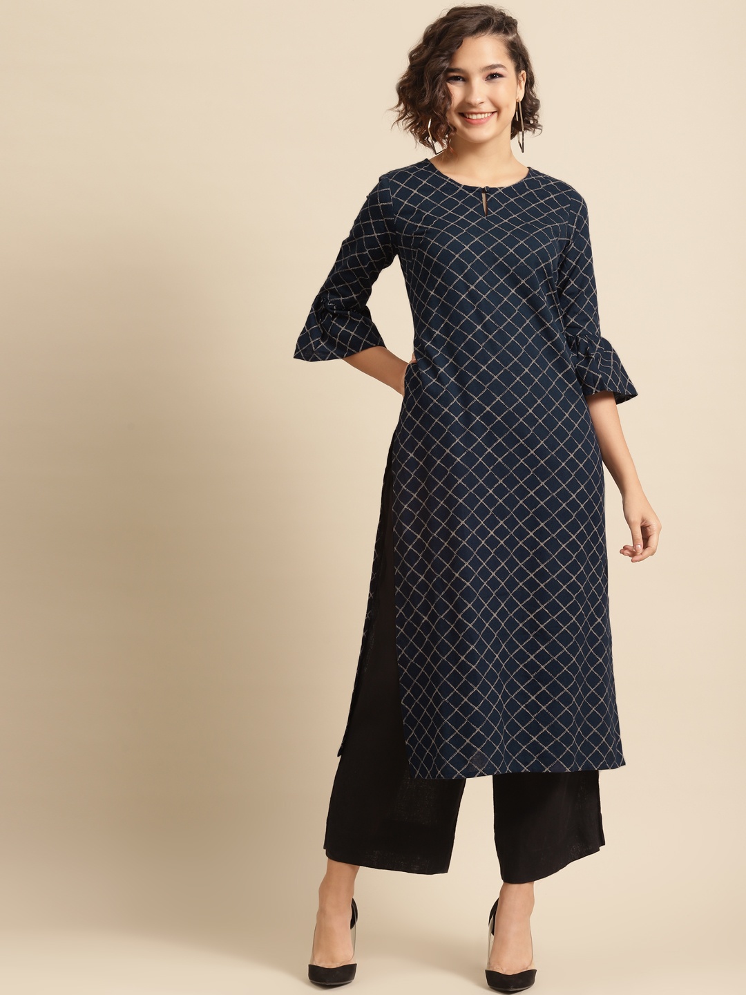 DIVA WALK Women Navy Blue & Off White Checked Keyhole Neck Bell Sleeves Straight Kurta
DIVA WALK Women Navy Blue & Off White Checked Keyhole Neck Bell Sleeves Straight Kurta