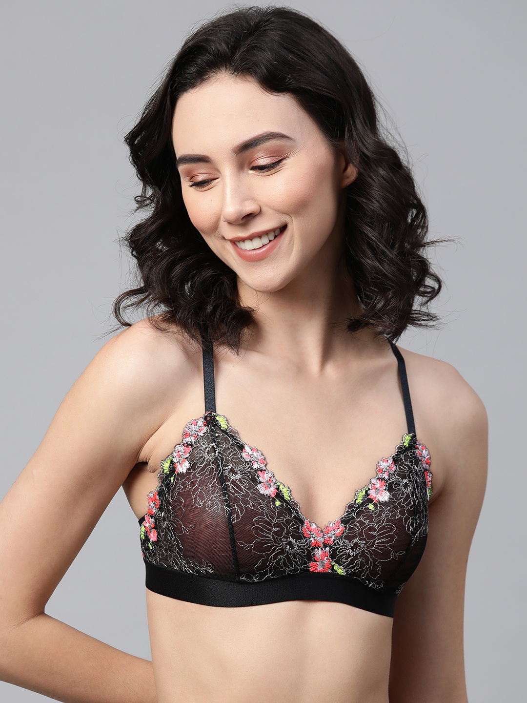 Marks & Spencer Black & Grey Self Design Net Non Padded Bralette Bra T817732BBLACK
Marks & Spencer Black & Grey Self Design Net Non Padded Bralette Bra T817732BBLACK