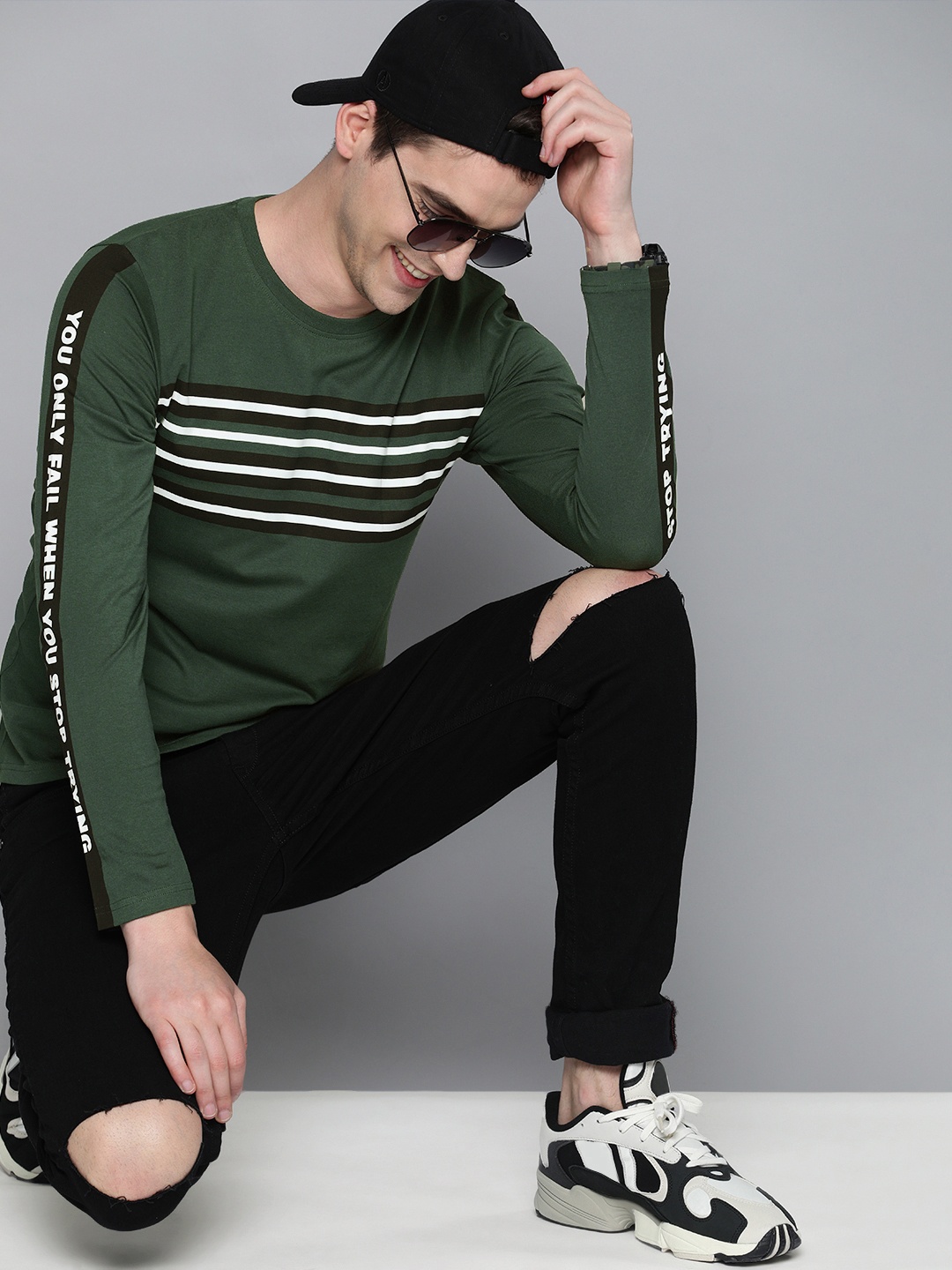 HERENOW Men Olive Green White Striped Round Neck Pure Cotton T-shirt