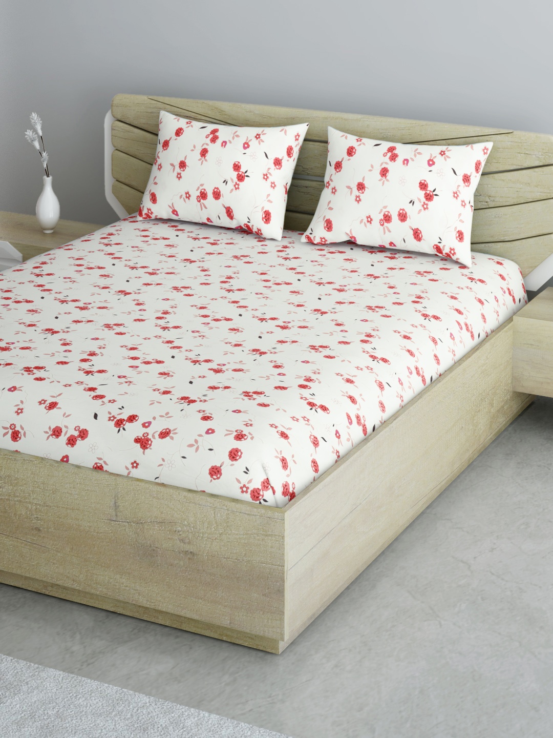 Aura White & Pink Floral 144 TC 120 GSM Cotton Double Queen Bedsheet with 2 Pillow Covers
Aura White & Pink Floral 144 TC 120 GSM Cotton Double Queen Bedsheet with 2 Pillow Covers