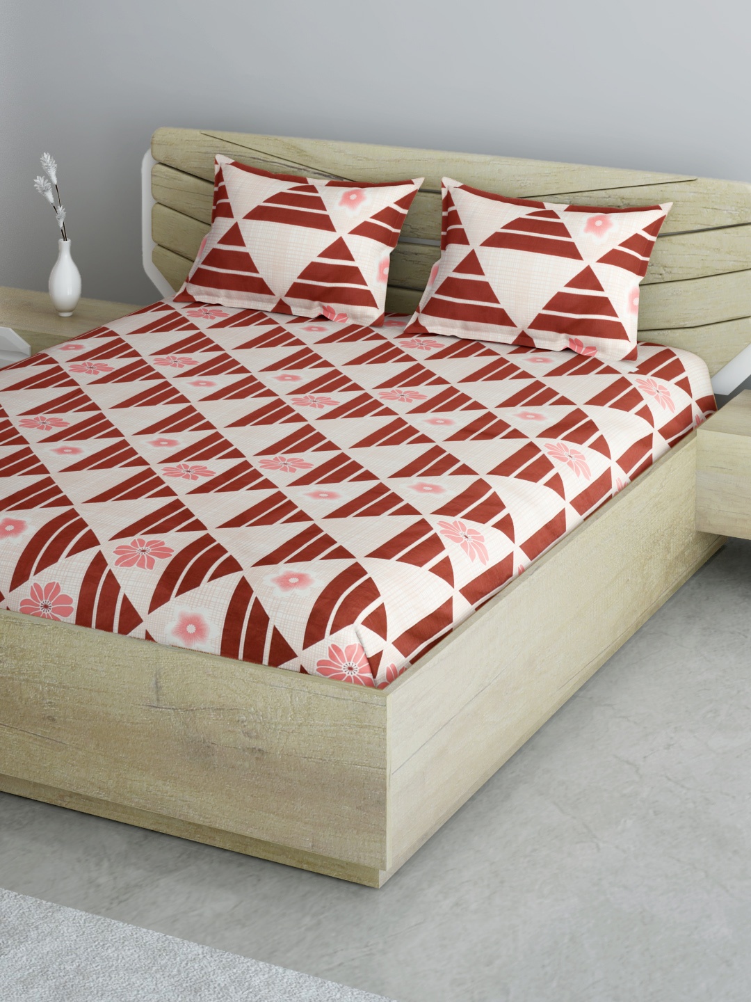 Aura Pink & Maroon Geometric 144 TC 120 GSM Cotton Queen Bedsheet with 2 Pillow Covers
Aura Pink & Maroon Geometric 144 TC 120 GSM Cotton Queen Bedsheet with 2 Pillow Covers
