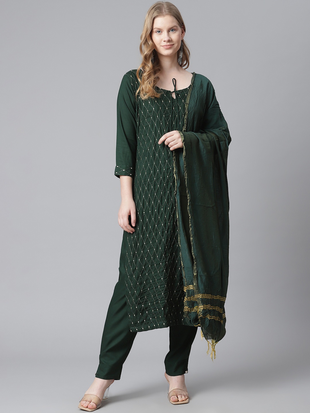 HIGHLIGHT FASHION EXPORT Women Green Embroidered Kurta with Trousers & Dupatta
HIGHLIGHT FASHION EXPORT Women Green Embroidered Kurta with Trousers & Dupatta