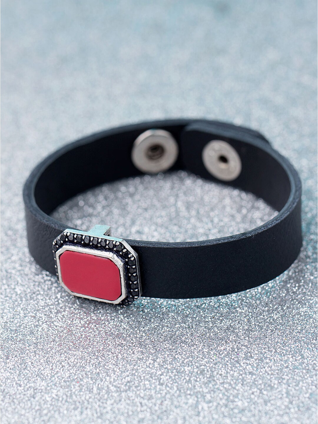 Dare by Voylla Men Black & Red Leather Silver-Plated Handcrafted Wraparound Bracelet
Dare by Voylla Men Black & Red Leather Silver-Plated Handcrafted Wraparound Bracelet