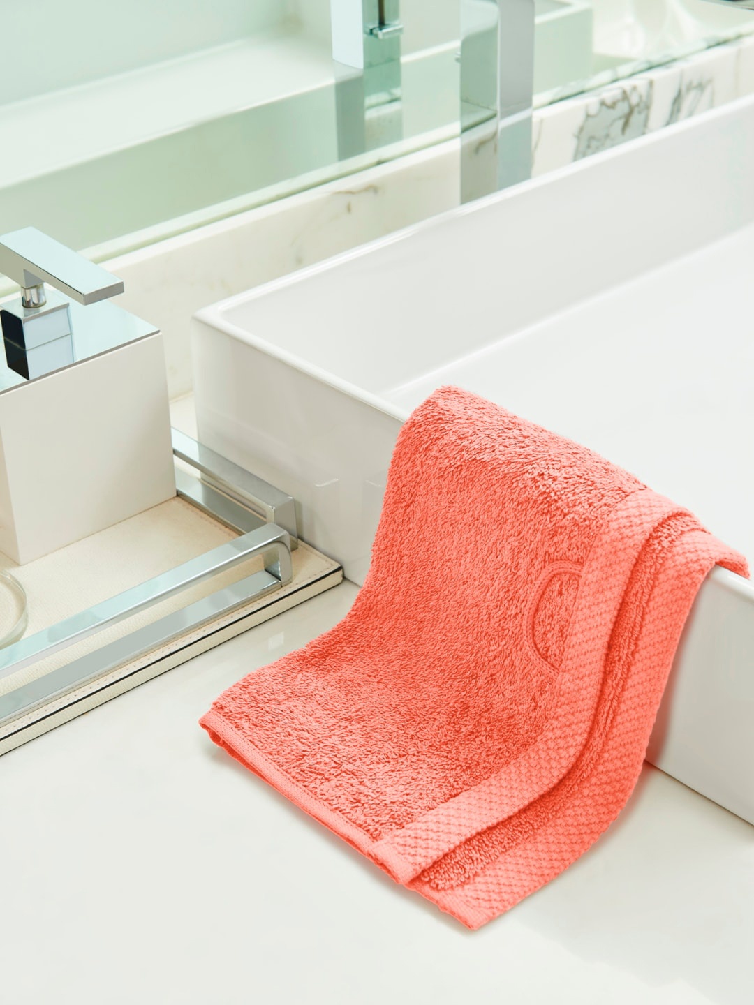 DDecor Set of 2 Coral Orange Solid Cotton Face Towels