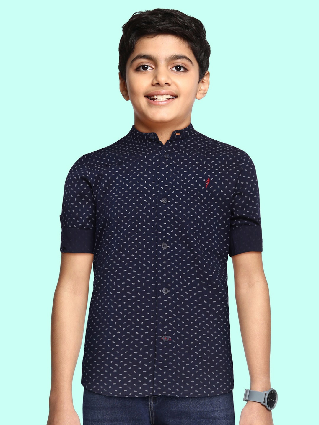 Indian Terrain Boys Navy Blue & White Pure Cotton Floral Print Casual Shirt