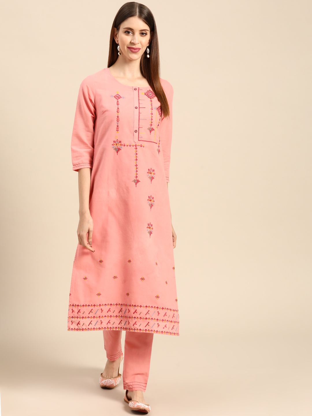Anouk Women Peach-Coloured Ethnic Motifs Embroidered Thread Work Pure Cotton Kurta with Trousers
Anouk Women Peach-Coloured Ethnic Motifs Embroidered Thread Work Pure Cotton Kurta with Trousers