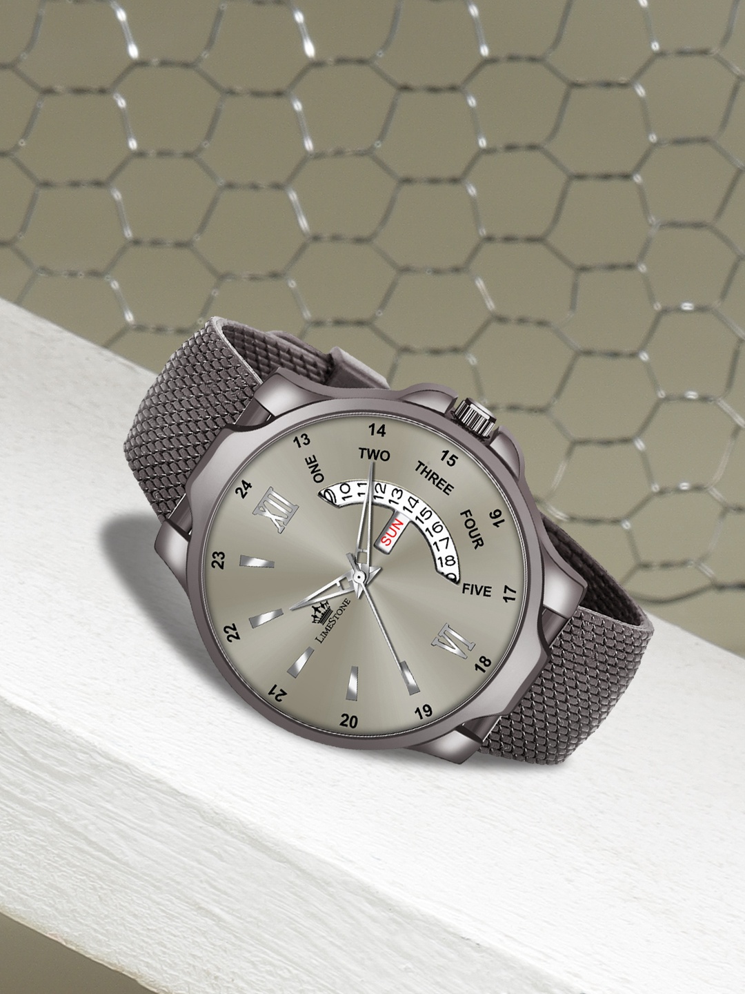 MONTVITTON Men Grey Analogue Watch