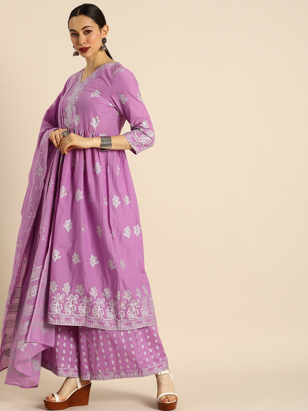 Anouk Women Lavender Ethnic Motifs Printed Pure Cotton Kurta with Palazzos & With Dupatta, Purple
Anouk Women Lavender Ethnic Motifs Printed Pure Cotton Kurta with Palazzos & With Dupatta, Purple