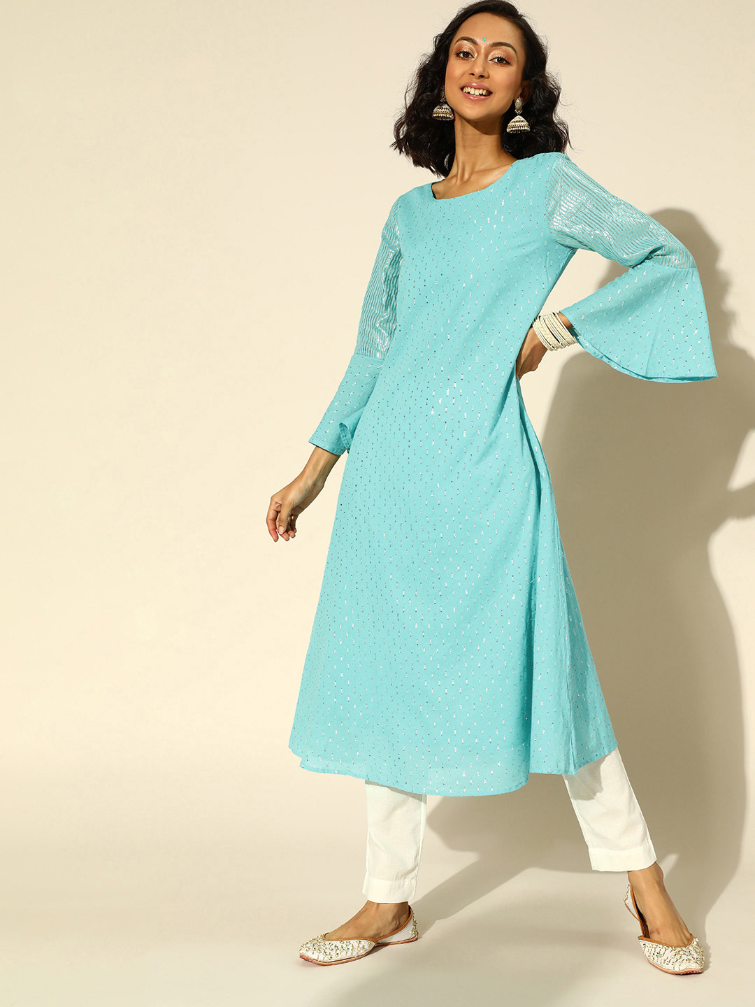 Anouk Women Blue & White Pure Cotton Straight Kurta with Trousers
Anouk Women Blue & White Pure Cotton Straight Kurta with Trousers