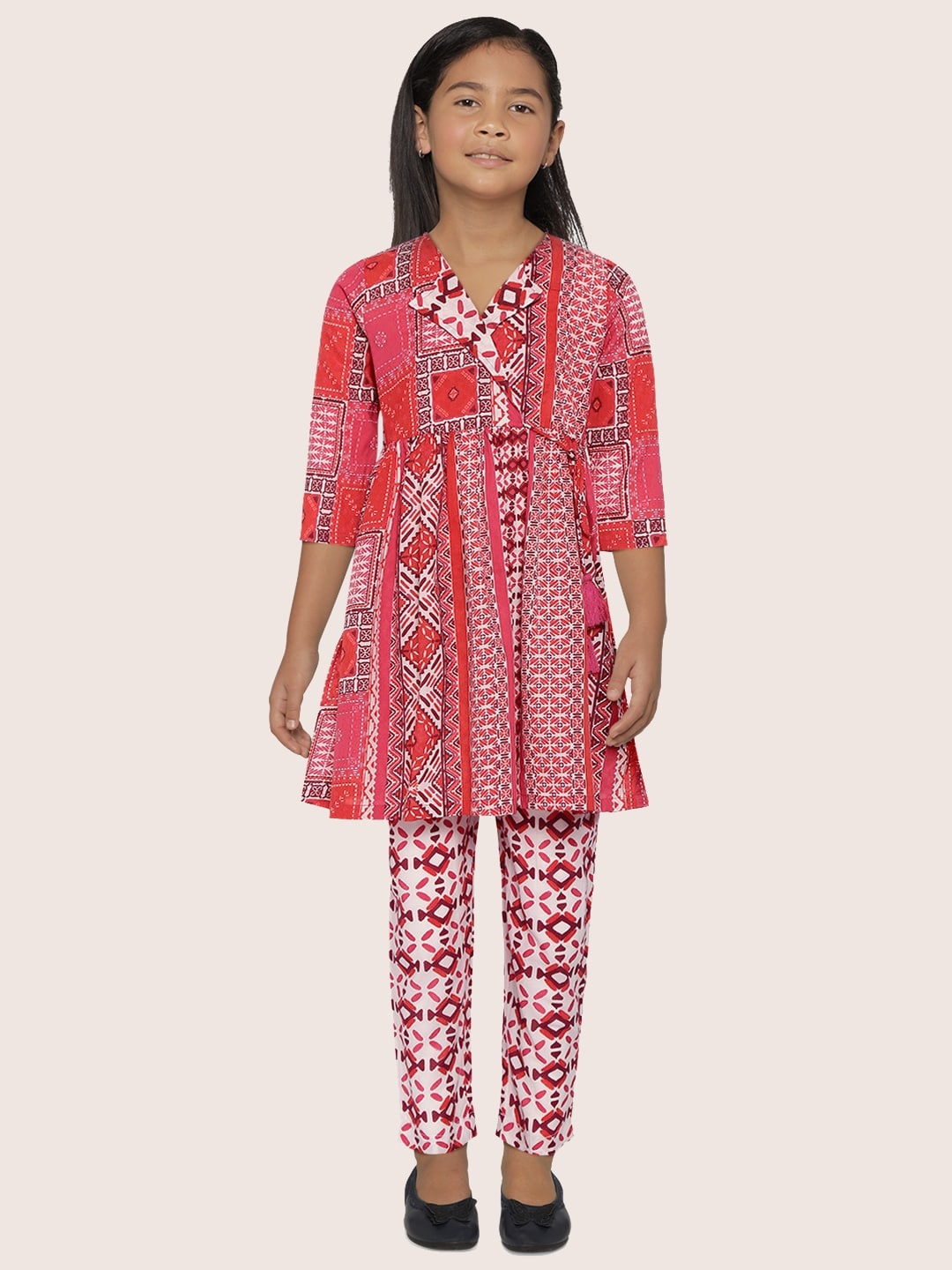 Sangria Girls Pink & Coral Red Tribal Print Pure Cotton Angrakha Kurta with Trousers
Sangria Girls Pink & Coral Red Tribal Print Pure Cotton Angrakha Kurta with Trousers