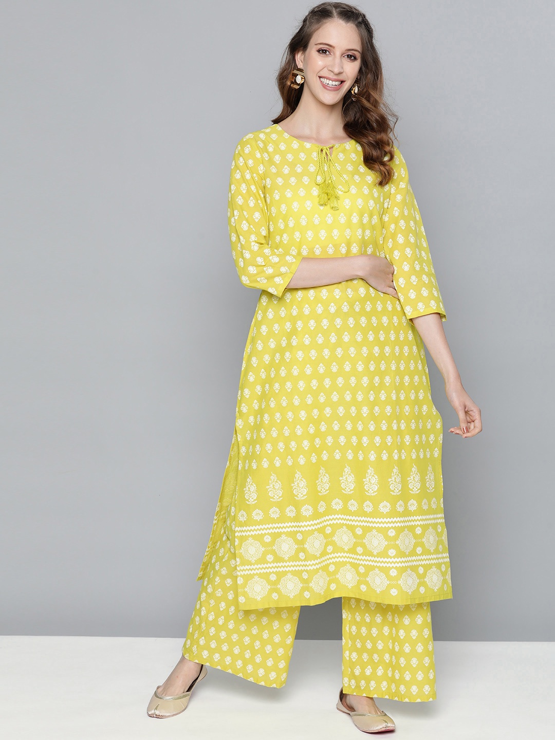 HERE&NOW Women Lime Green & White Ethnic Motifs Printed Pure Cotton Kurta with Palazzos
HERE&NOW Women Lime Green & White Ethnic Motifs Printed Pure Cotton Kurta with Palazzos