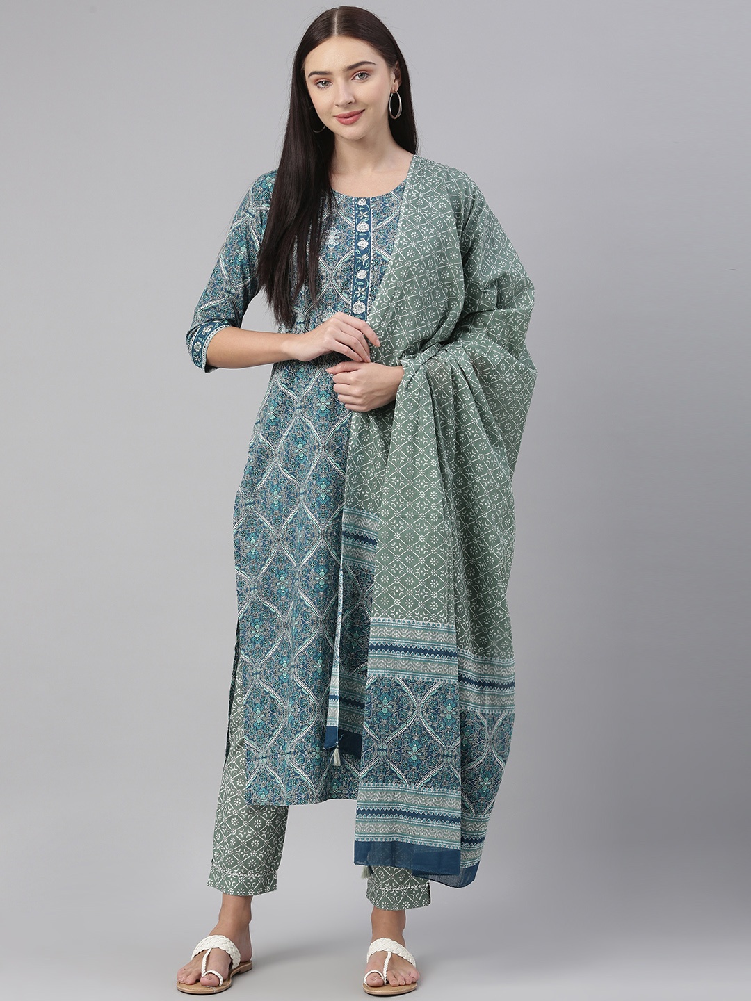 AHIKA Women Teal Blue Ethnic Motifs Printed Pure Cotton Kurta with Trousers & With Dupatta
AHIKA Women Teal Blue Ethnic Motifs Printed Pure Cotton Kurta with Trousers & With Dupatta