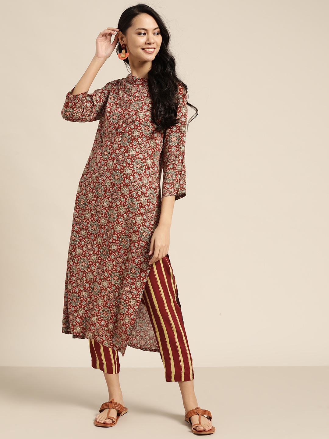 Sangria Women Rust Brown & Black Ethnic Motifs Print Pure Cotton Straight Kurta & Trousers
Sangria Women Rust Brown & Black Ethnic Motifs Print Pure Cotton Straight Kurta & Trousers