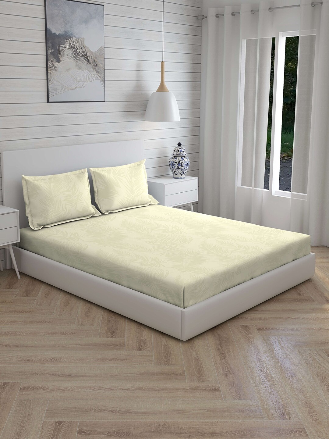 Boutique Living India Beige Graphic 300 TC Cotton 1 King Bedsheet with 2 Pillow Covers
Boutique Living India Beige Graphic 300 TC Cotton 1 King Bedsheet with 2 Pillow Covers