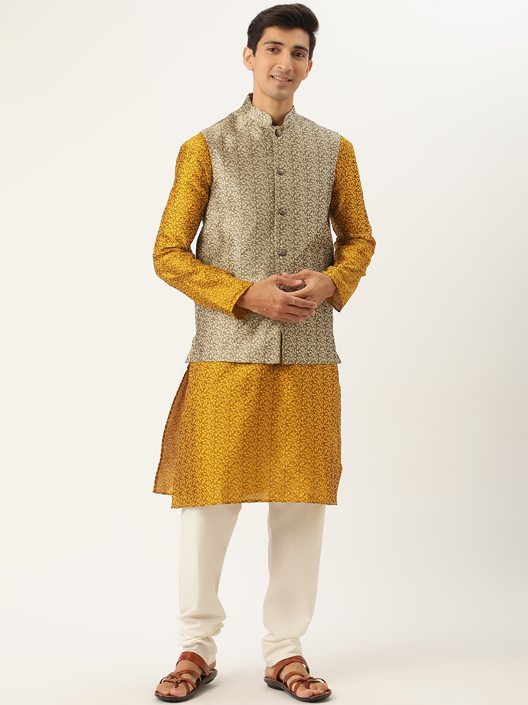 SOJANYA Men Mustard Yellow Self Design Jacquard Silk Kurta with Churidar & Nehru Jacket
SOJANYA Men Mustard Yellow Self Design Jacquard Silk Kurta with Churidar & Nehru Jacket