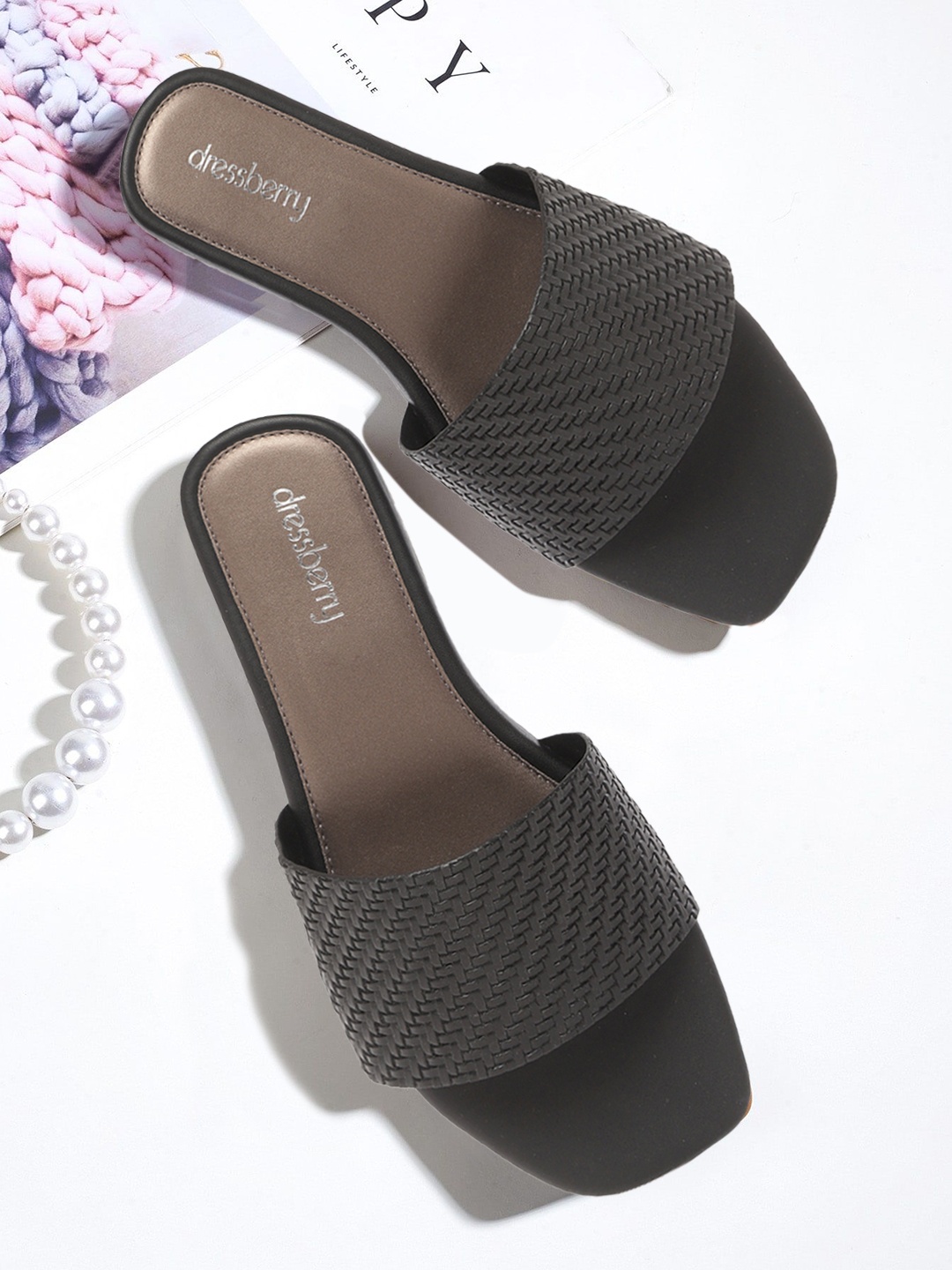 DressBerry Women Black Basketweave Open Toe Flats