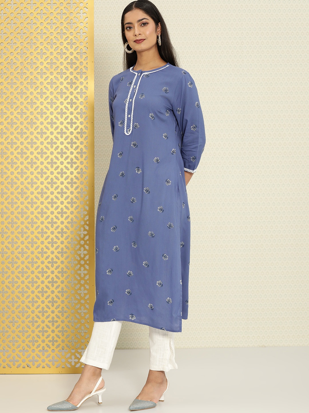 Ode by House of Pataudi Women Blue & White Floral Print Rozana Kurta