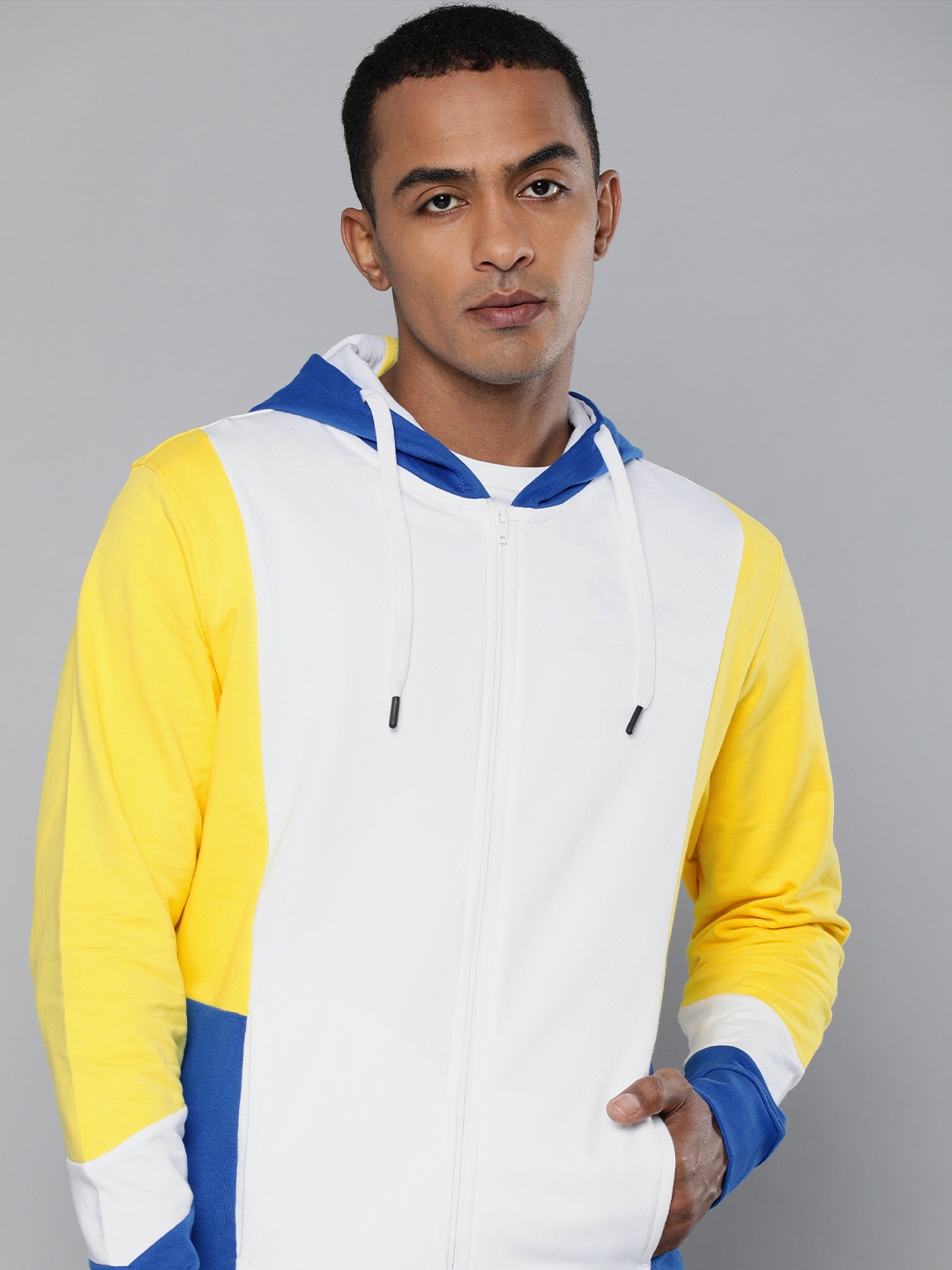 HRX By Hrithik Roshan Lifestyle Men White & Yellow Bio-Wash Colourblocked Sweatshirts
HRX By Hrithik Roshan Lifestyle Men White & Yellow Bio-Wash Colourblocked Sweatshirts