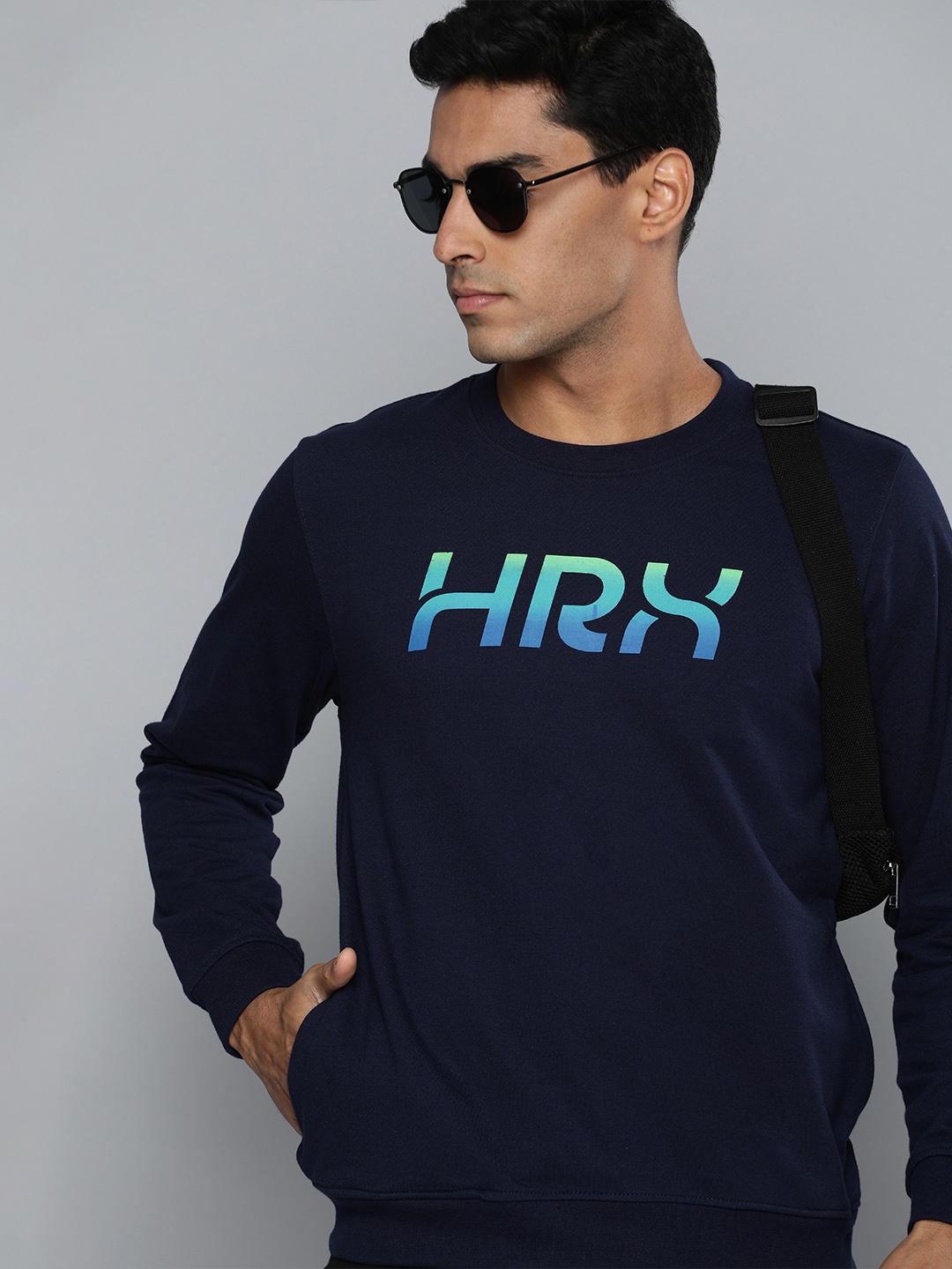 HRX By Hrithik Roshan Lifestyle Men Navy Blue & Green Bio-Wash Brand Carrier Sweatshirts
HRX By Hrithik Roshan Lifestyle Men Navy Blue & Green Bio-Wash Brand Carrier Sweatshirts